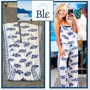 Ble,Luxury Resort & Vacation Wear, Lightweight Jumpsuit!Perfect, Sexy,WOW,Size M